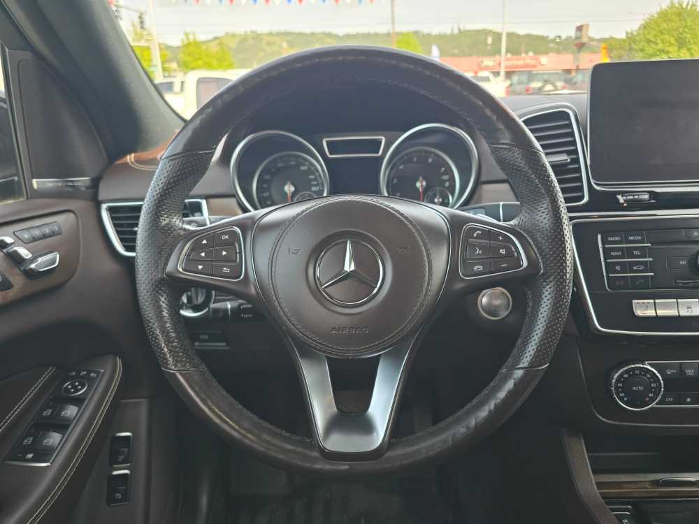 Thumbnail: 2019 Mercedes-Benz GLS - 11