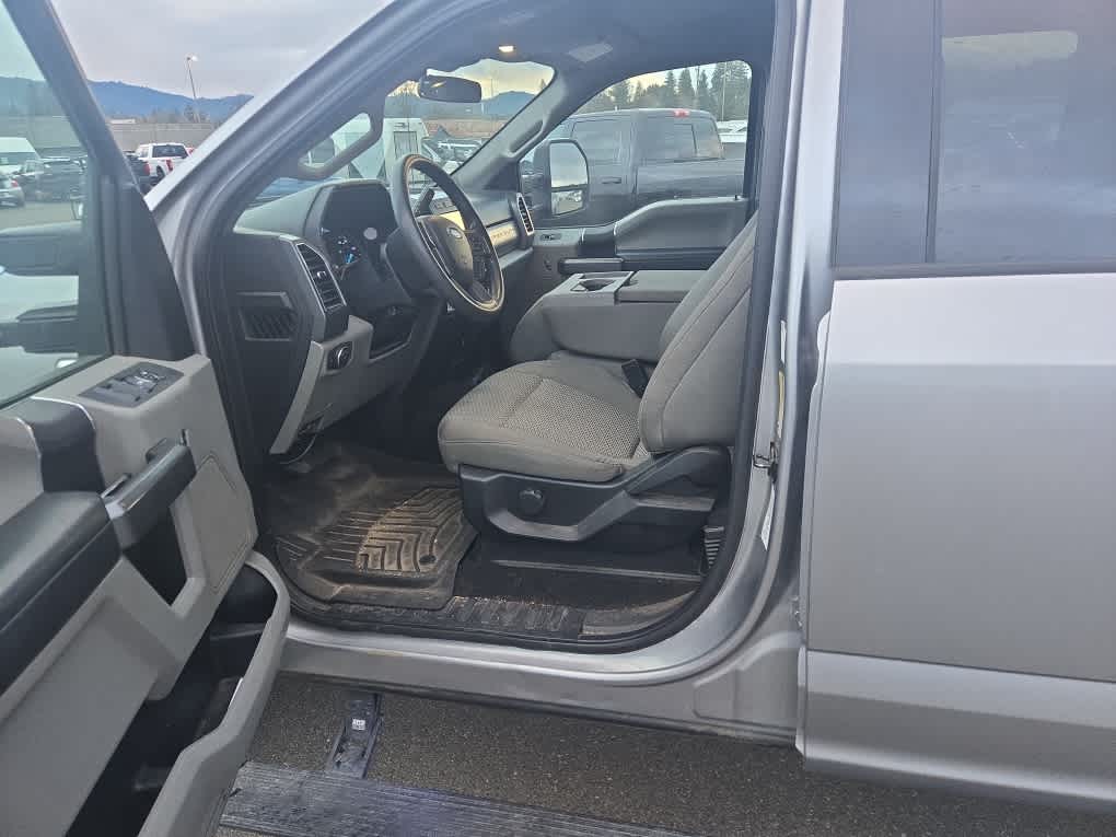 Thumbnail: 2020 Ford F-250 - 11