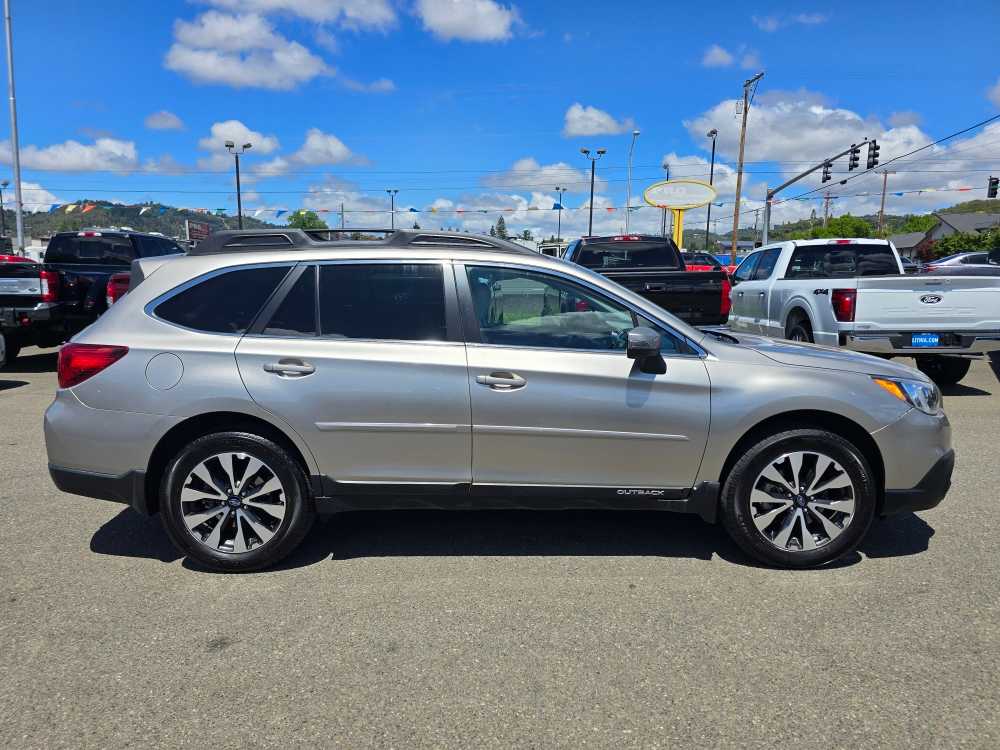 Thumbnail: 2016 Subaru Outback - 6