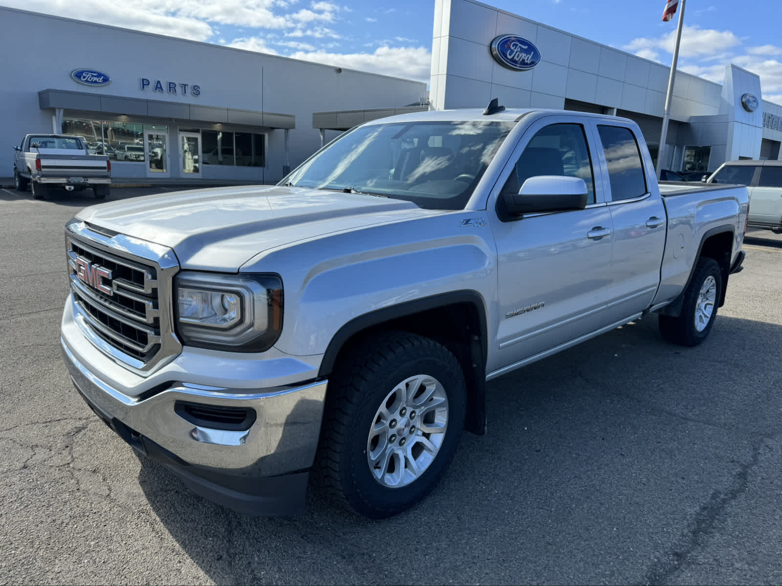 2019 GMC Sierra 1500 SLE -
                Roseburg, OR