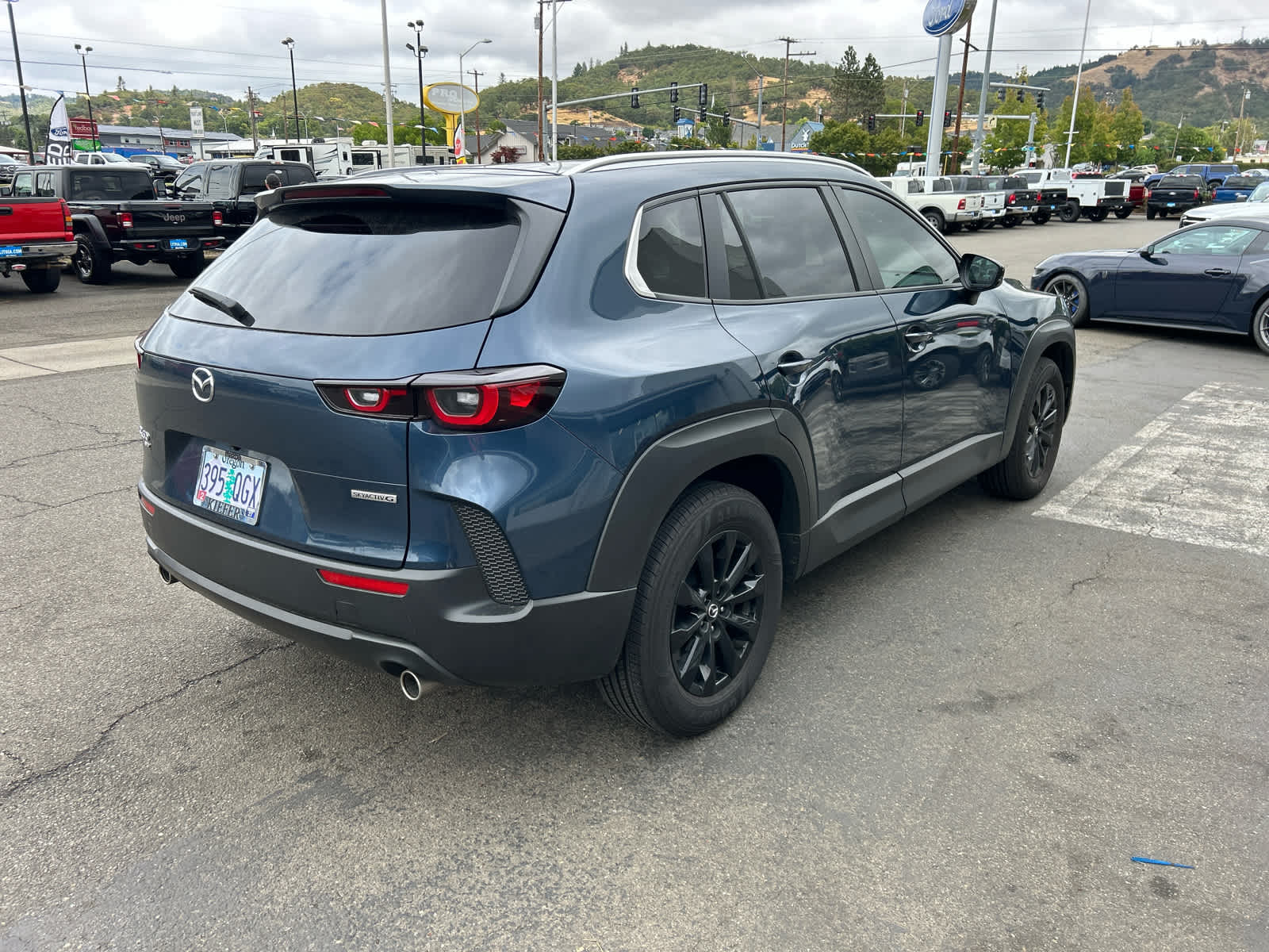 Thumbnail: 2025 Mazda CX-50 - 5