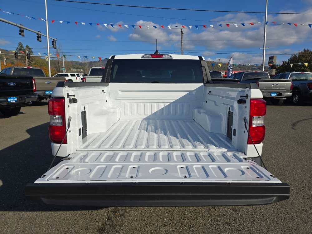 Thumbnail: 2025 Ford Maverick - 19