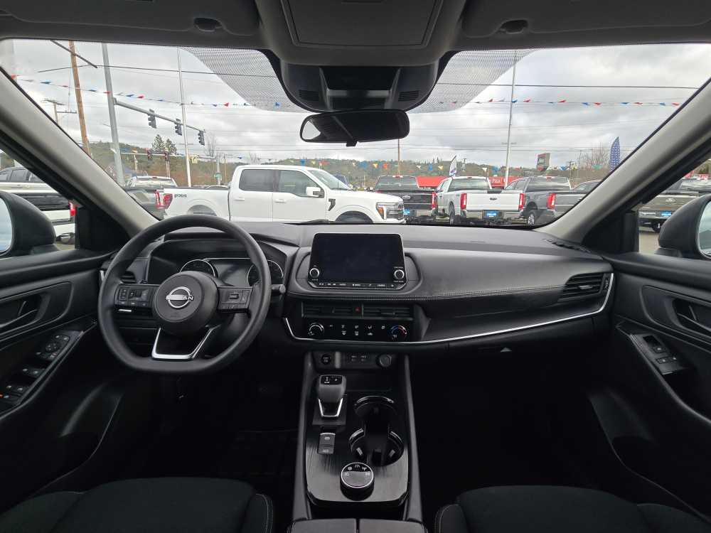 Thumbnail: 2024 Nissan Rogue - 15