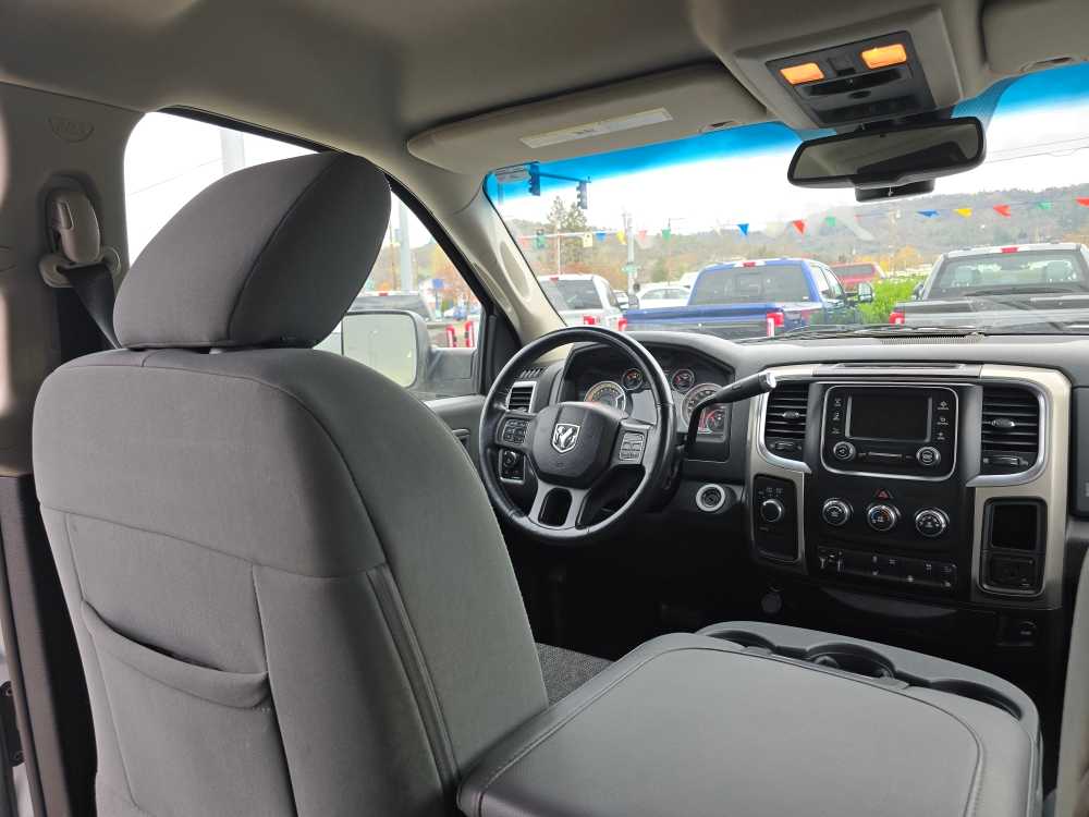 Thumbnail: 2015 RAM 3500 - 11