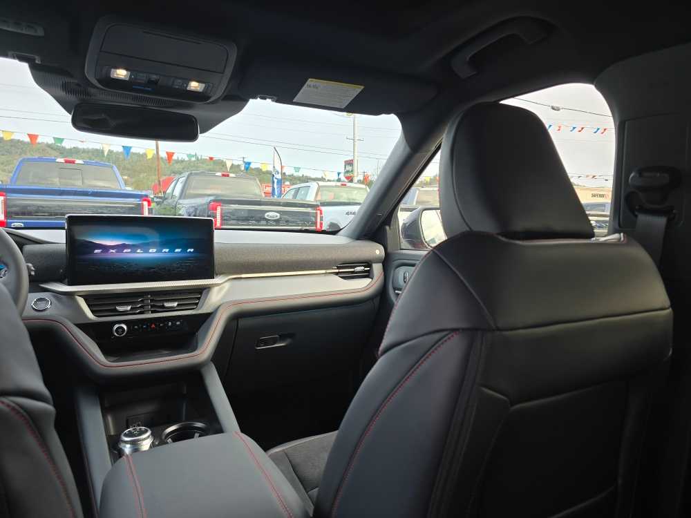 Thumbnail: 2026 Ford Explorer - 14