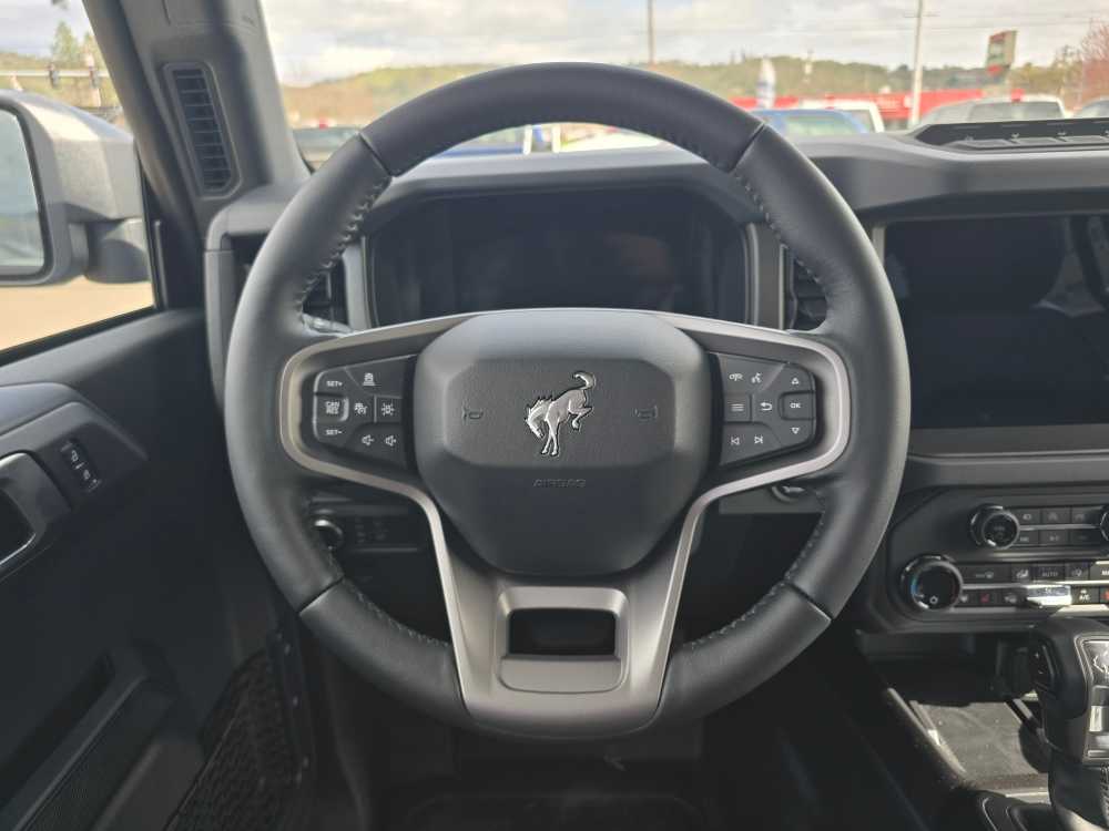 Thumbnail: 2025 Ford Bronco - 11