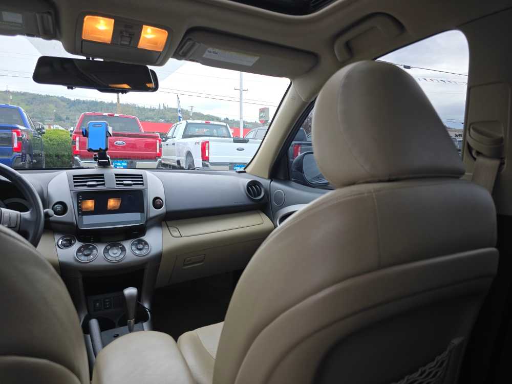 Thumbnail: 2009 Toyota RAV4 - 15