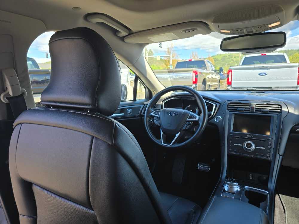 Thumbnail: 2017 Ford Fusion - 10