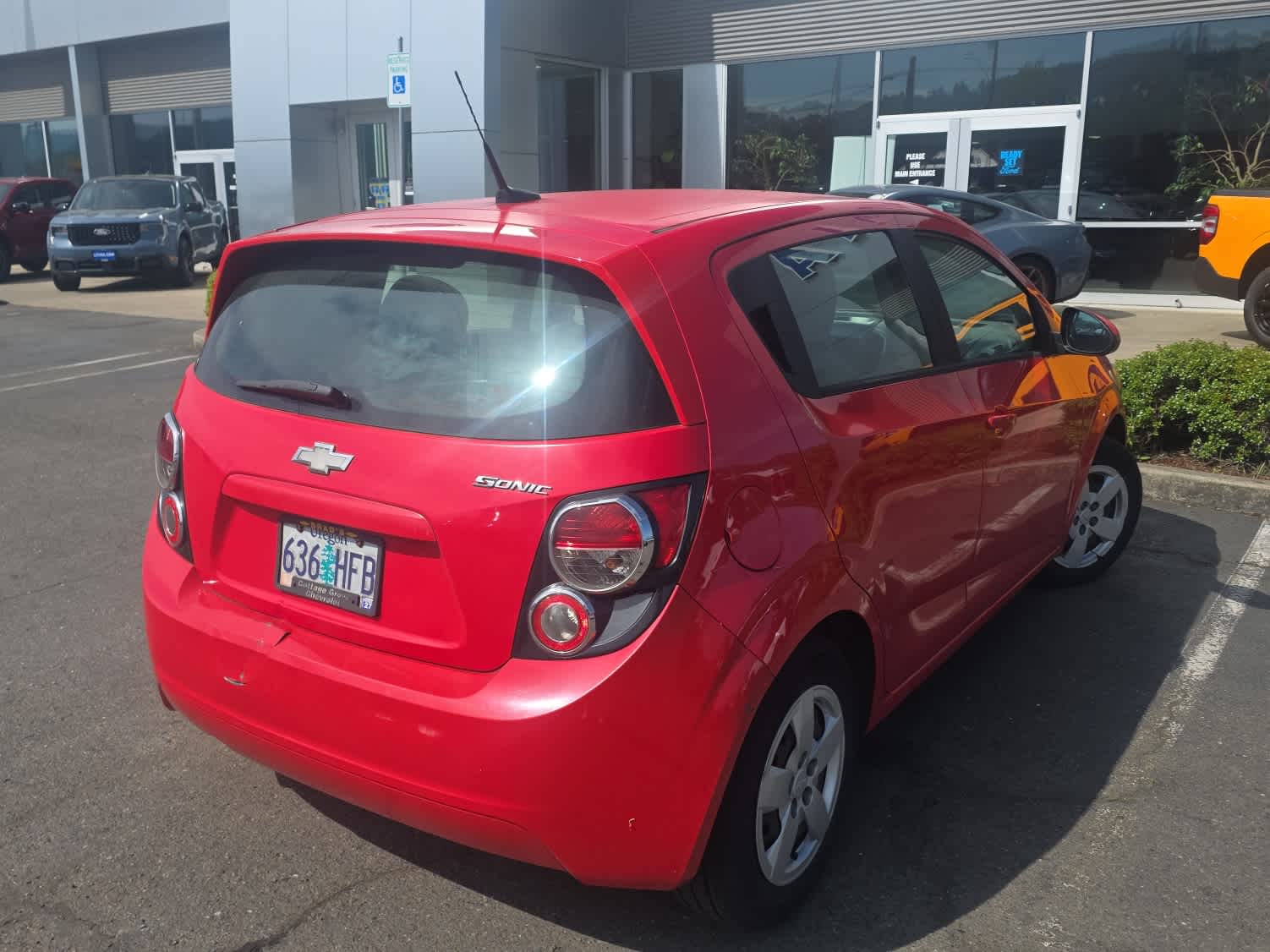 Thumbnail: 2014 Chevrolet Sonic - 4