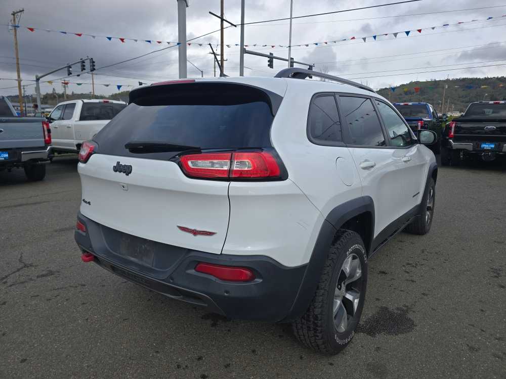 Thumbnail: 2018 Jeep Cherokee - 5