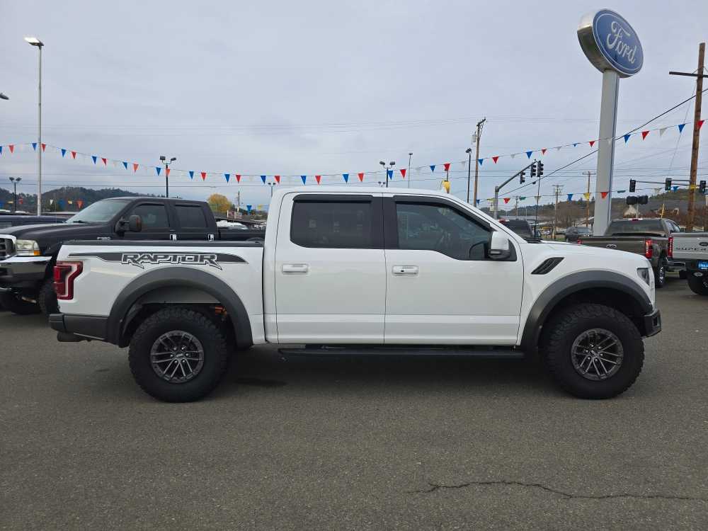 Thumbnail: 2019 Ford F-150 - 6