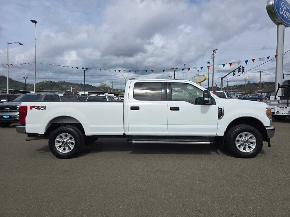 Thumbnail: 2022 Ford F-350 - 6