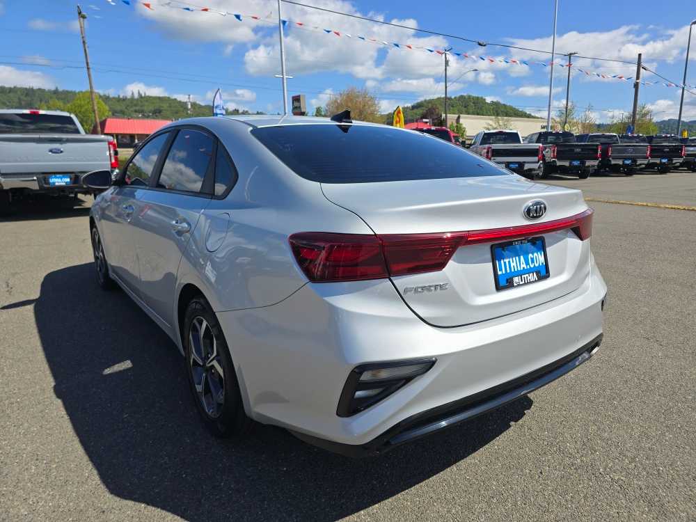 Thumbnail: 2019 Kia Forte - 2