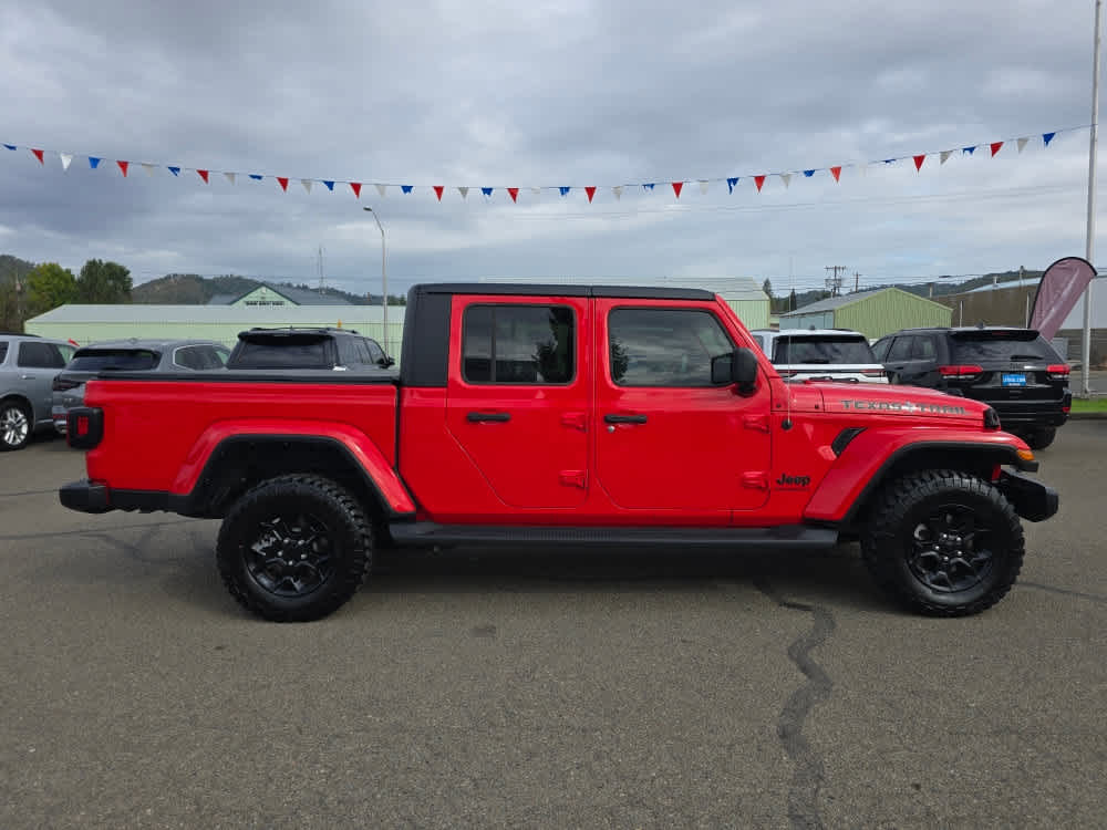 Thumbnail: 2023 Jeep Gladiator - 6