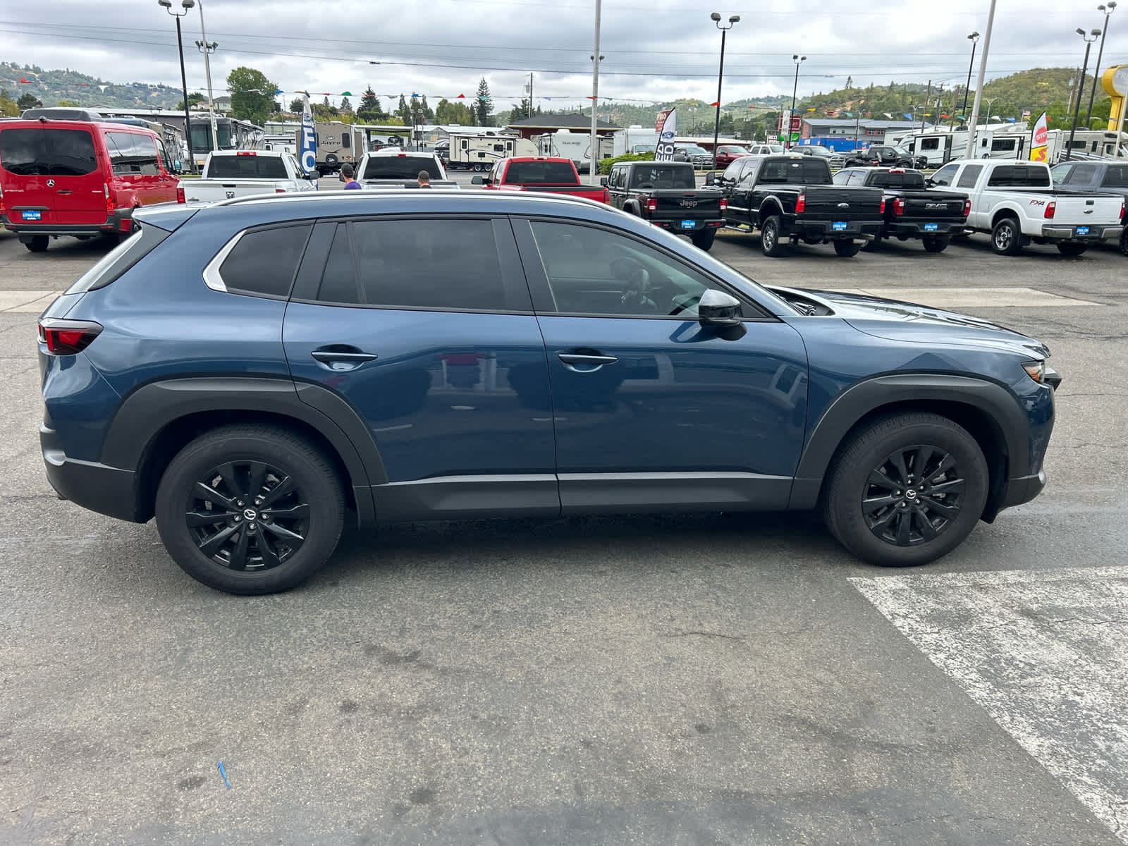 Thumbnail: 2025 Mazda CX-50 - 6