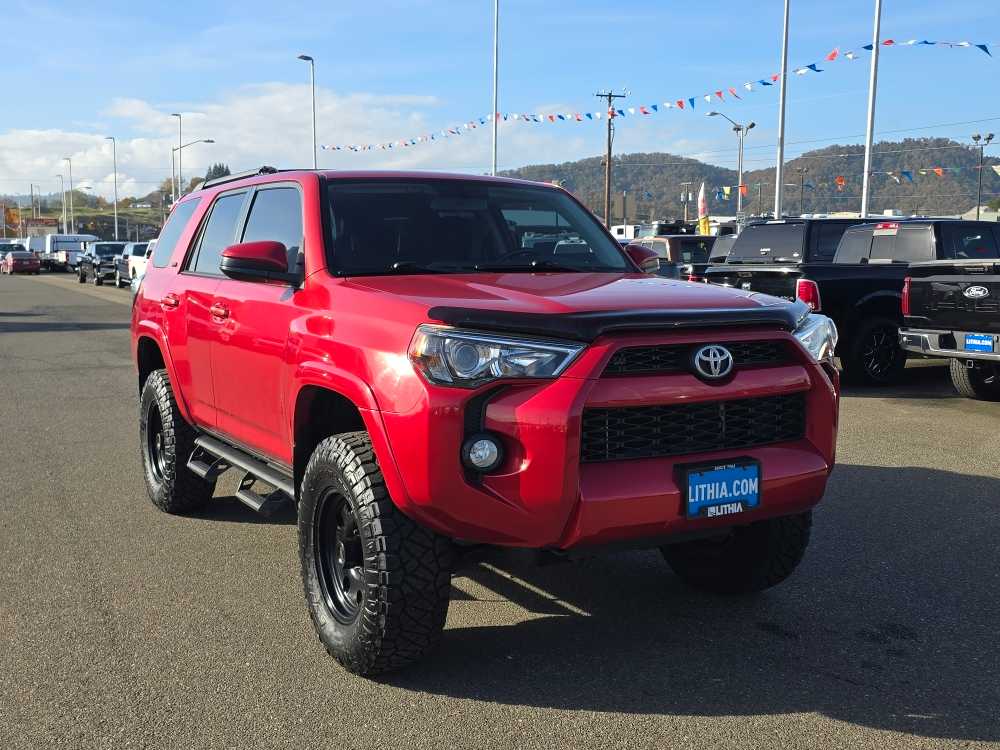 Thumbnail: 2018 Toyota 4Runner - 7