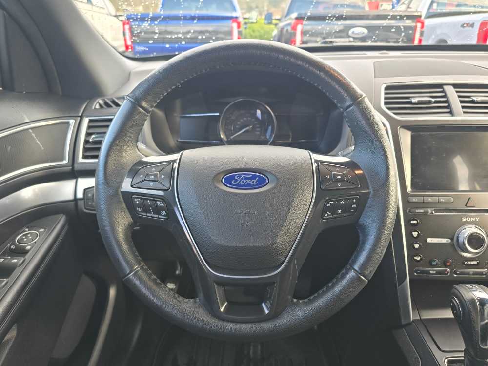 Thumbnail: 2018 Ford Explorer - 11