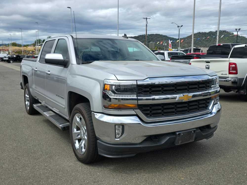 Thumbnail: 2018 Chevrolet Silverado 1500 - 4