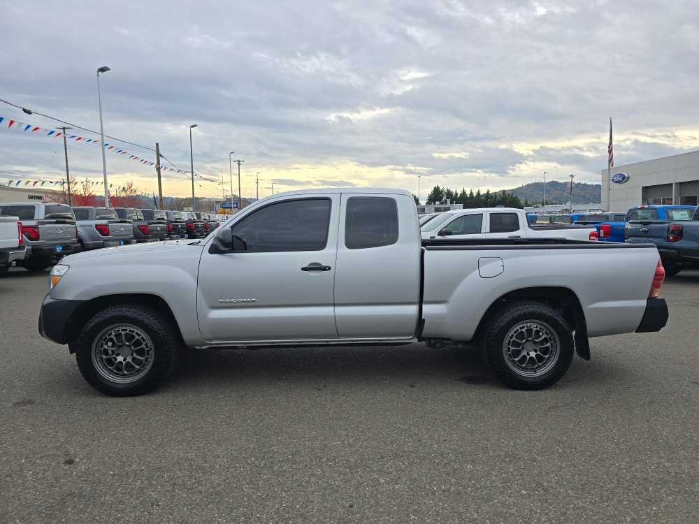 Thumbnail: 2012 Toyota Tacoma - 2