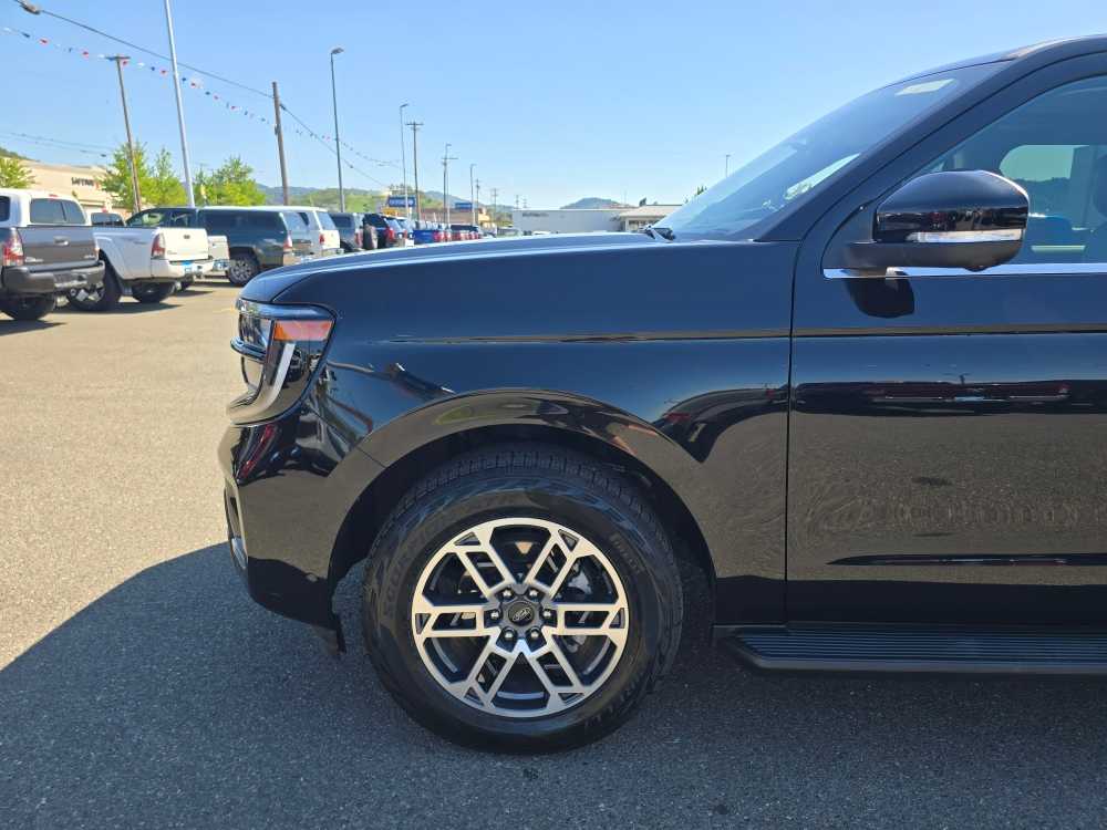 Thumbnail: 2025 Ford Expedition MAX - 19