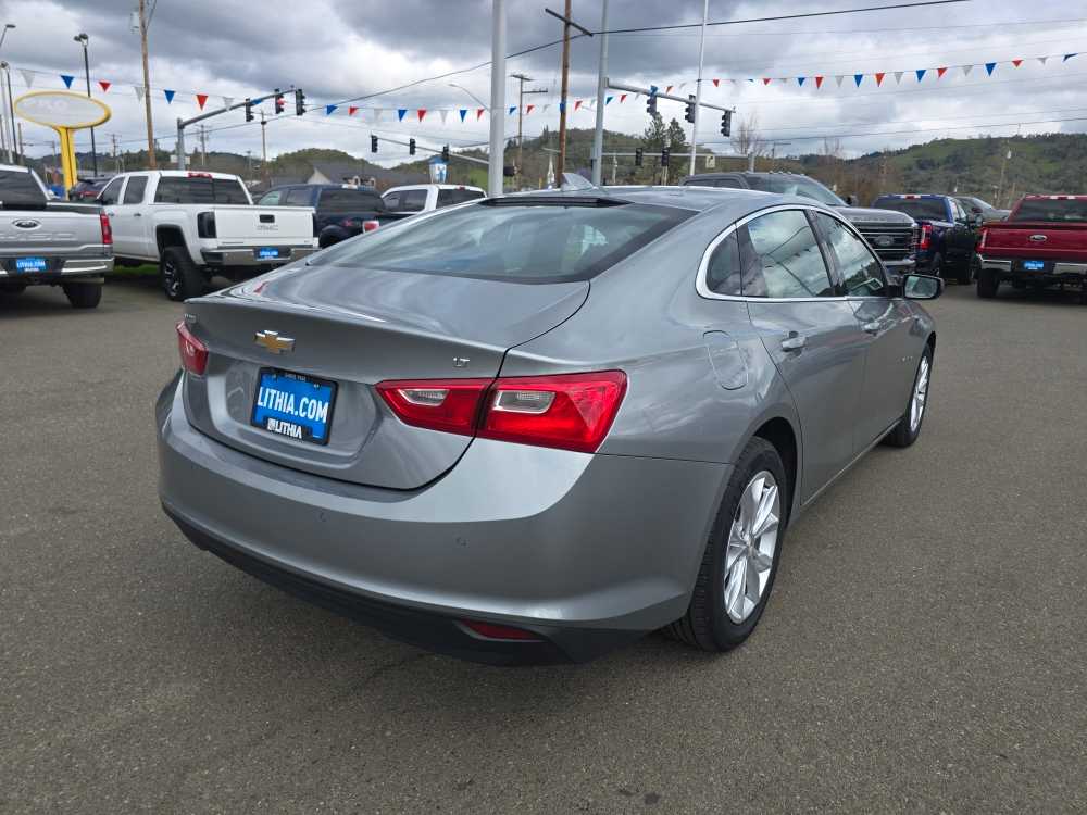 Thumbnail: 2024 Chevrolet Malibu - 5