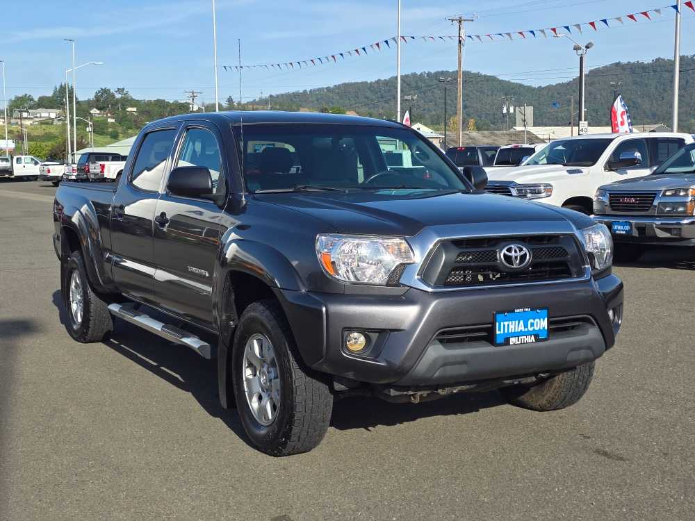 Thumbnail: 2015 Toyota Tacoma - 7