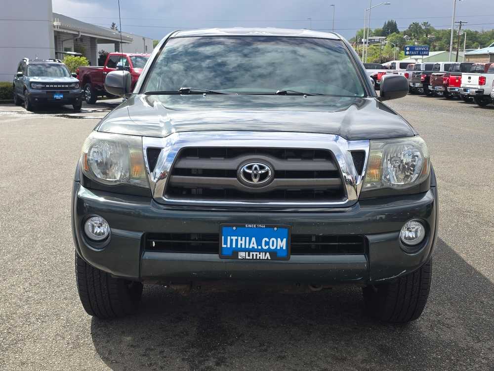 Thumbnail: 2009 Toyota Tacoma - 8
