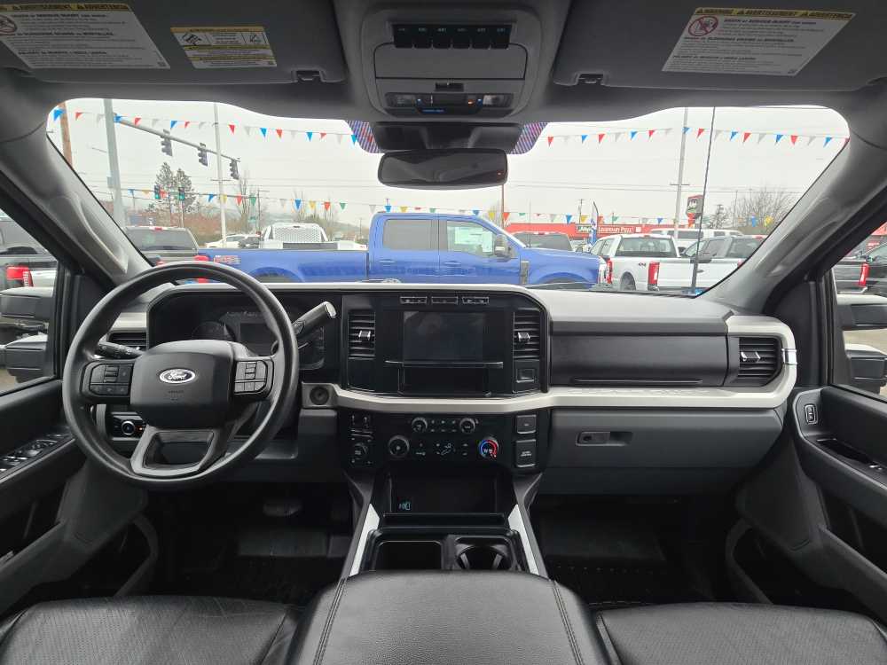 Thumbnail: 2023 Ford F-350 - 15