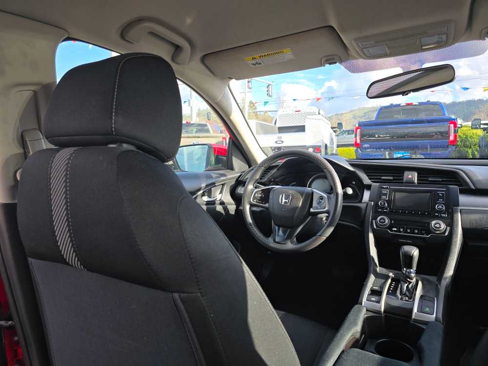 Thumbnail: 2017 Honda Civic - 10