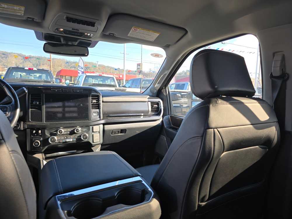 Thumbnail: 2023 Ford F-450 - 14