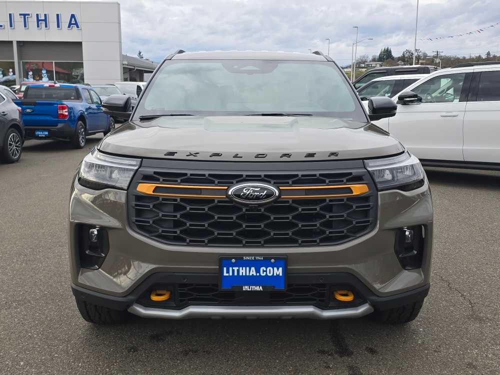 Thumbnail: 2026 Ford Explorer - 8