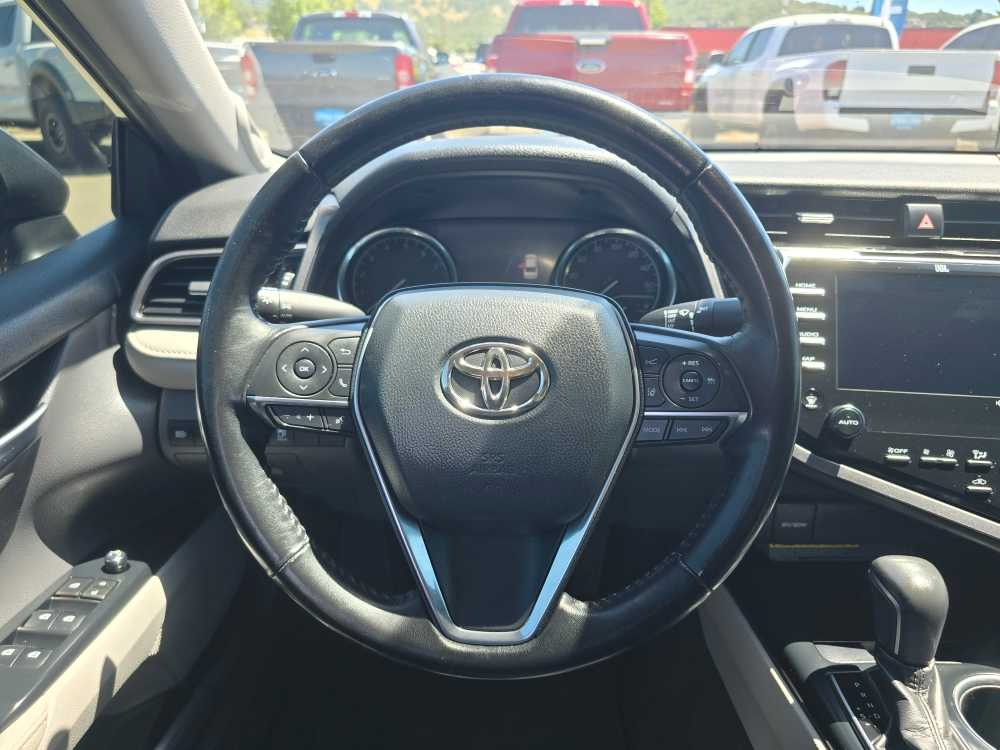 Thumbnail: 2019 Toyota Camry - 11