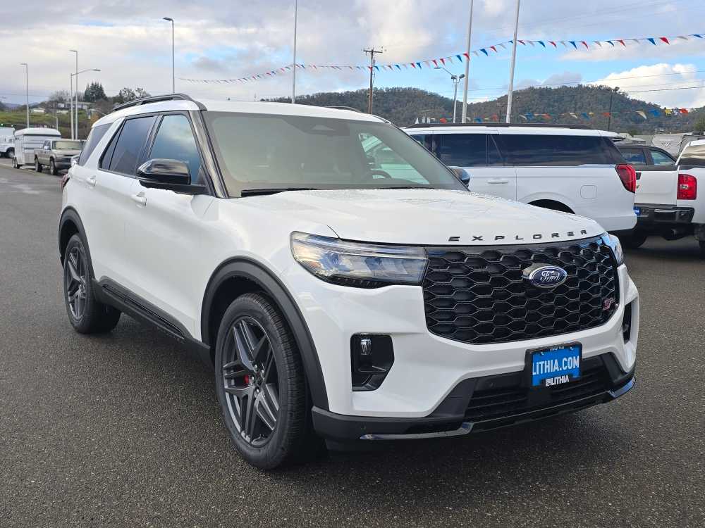 Thumbnail: 2026 Ford Explorer - 7