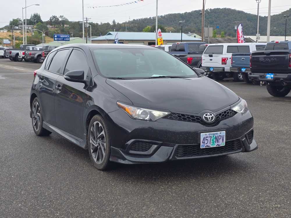 Thumbnail: 2018 Toyota Corolla iM - 11