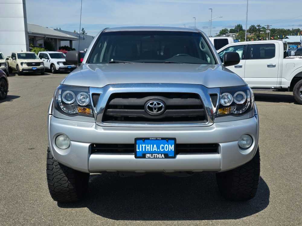 Thumbnail: 2005 Toyota Tacoma - 8