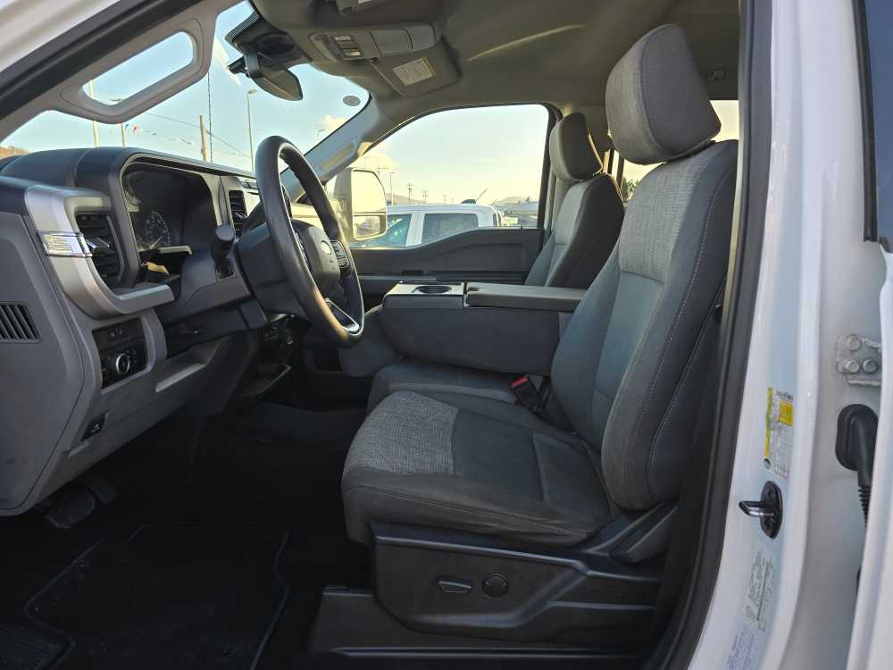 Thumbnail: 2023 Ford F-350 - 9