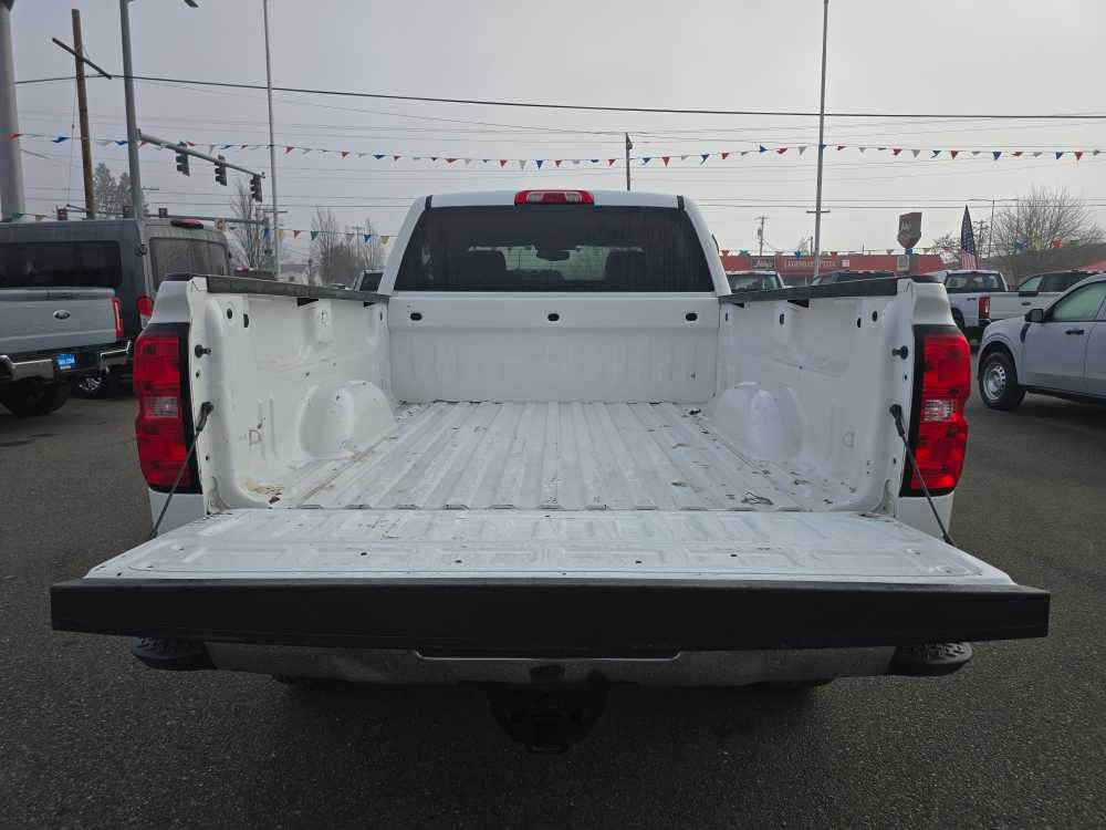 Thumbnail: 2017 Chevrolet Silverado 2500 - 20