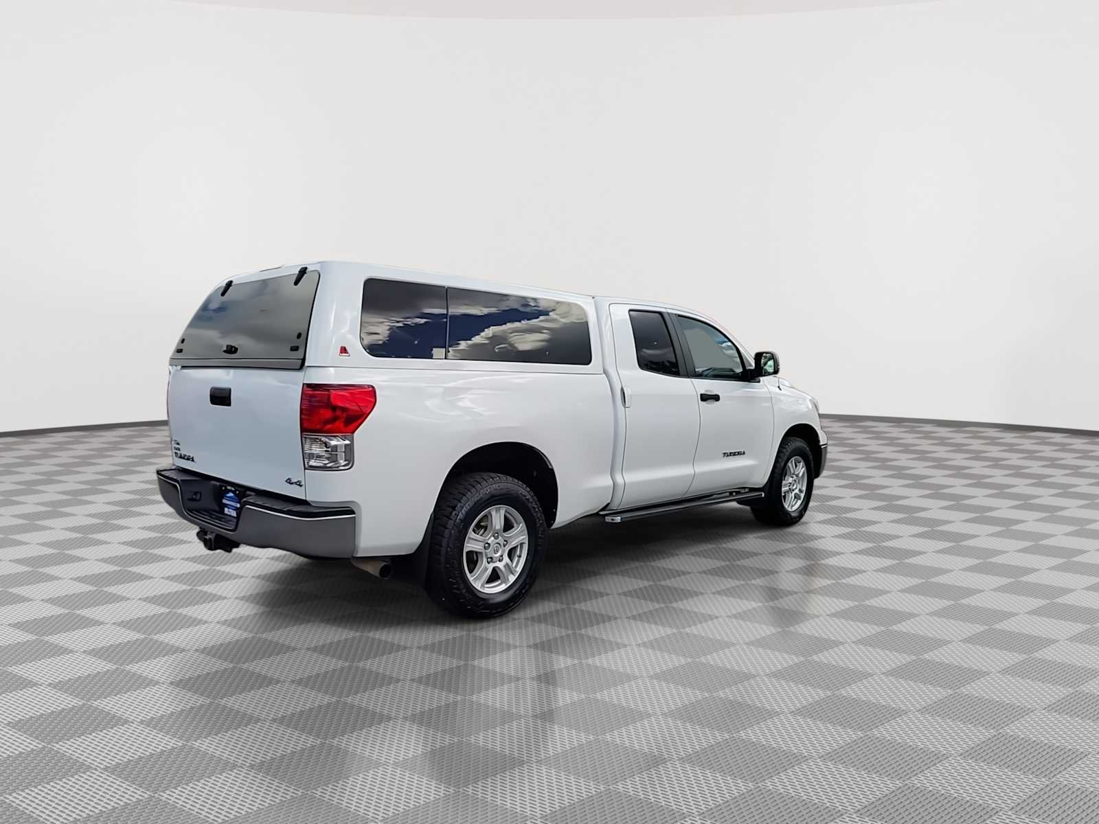 Thumbnail: 2012 Toyota Tundra - 8