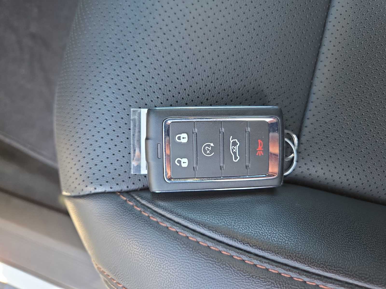2026 Jeep Cherokee Limited - Photo 28