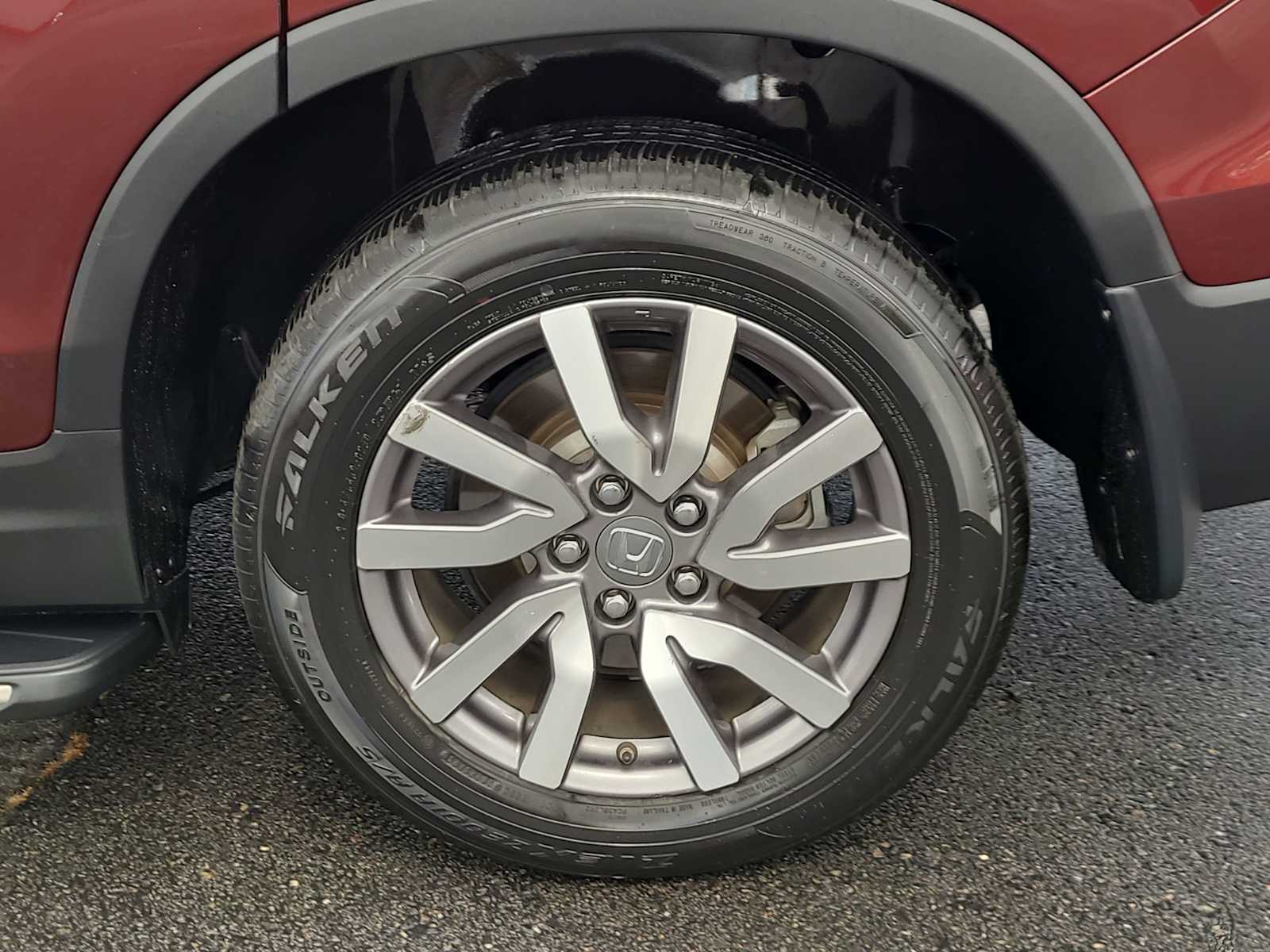Thumbnail: 2019 Honda Pilot - 16