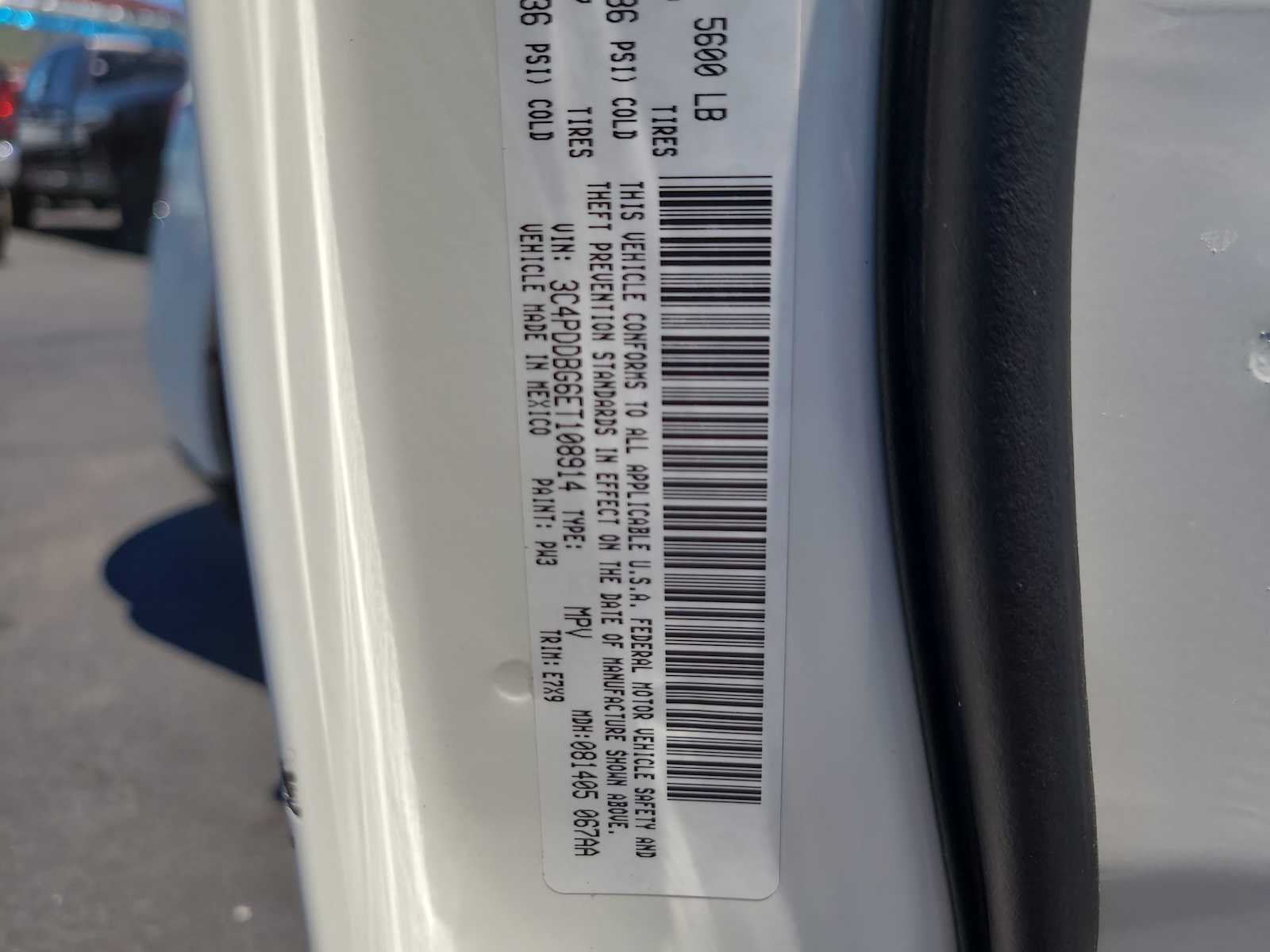 2014 Dodge Journey SXT 29
