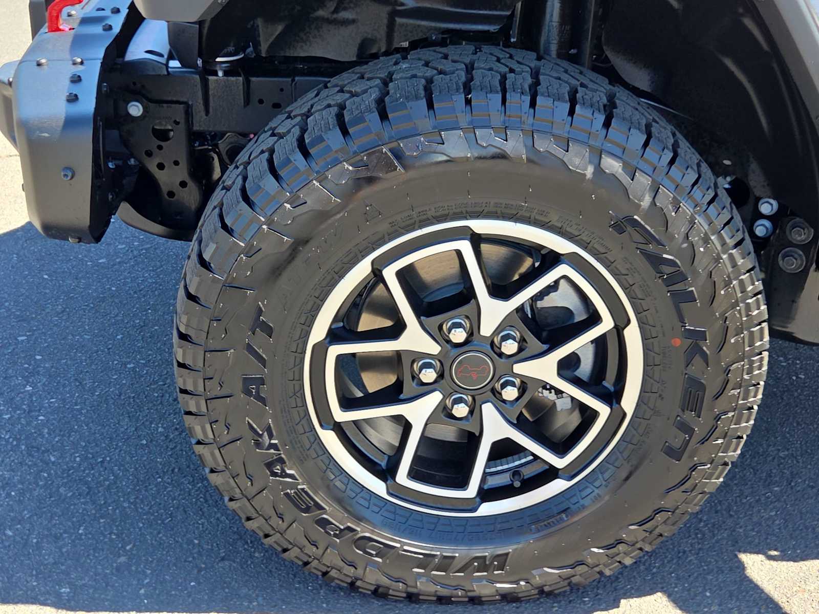 Thumbnail: 2026 Jeep Gladiator - 16