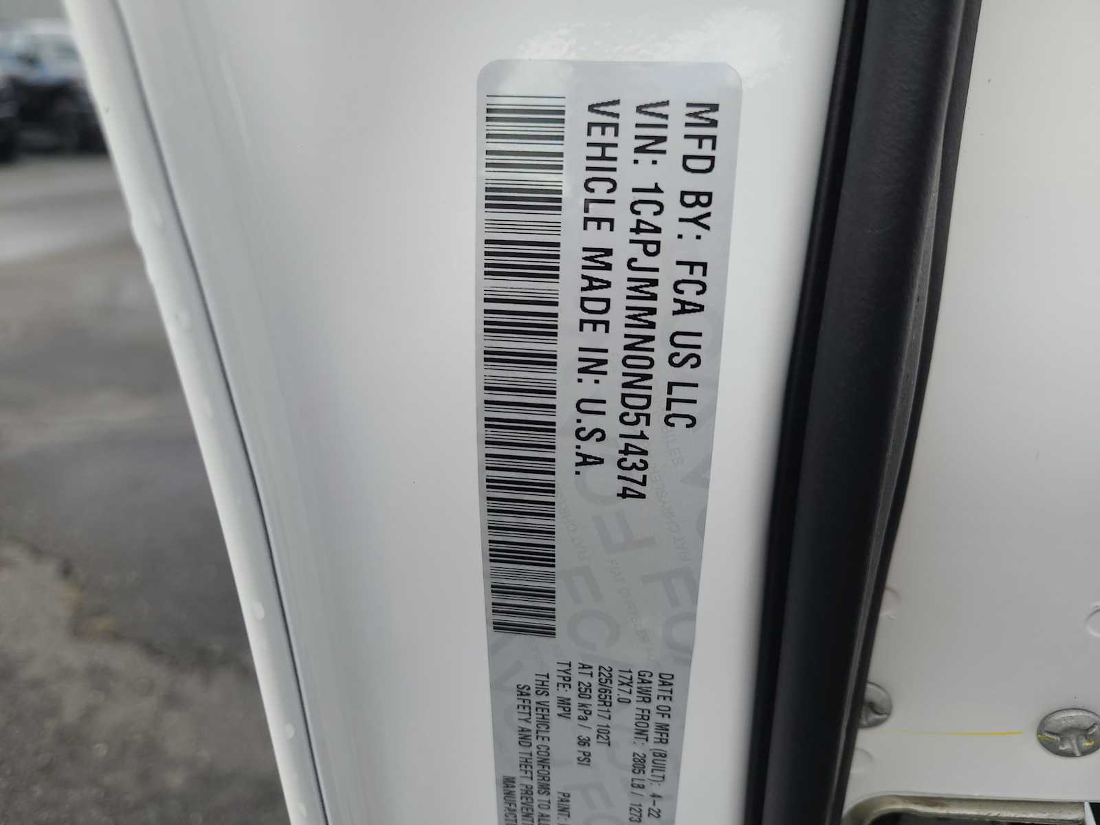 Thumbnail: 2022 Jeep Cherokee - 29