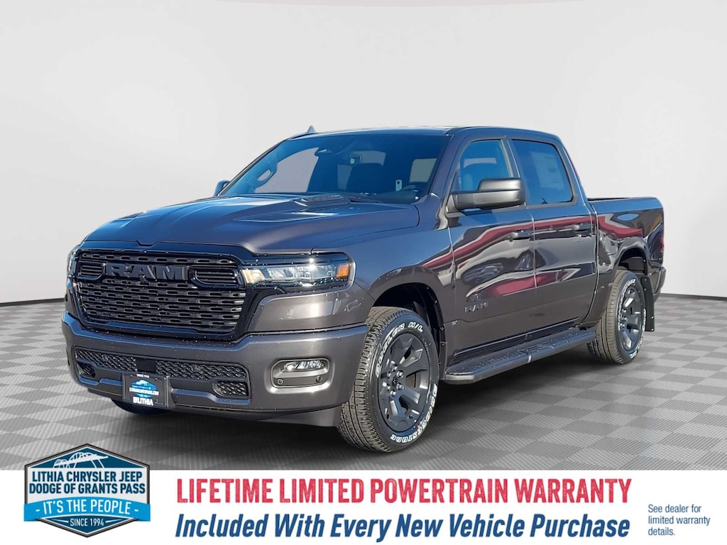 New 2026 Ram 1500 EXPRESS CREW CAB 4X4 5'7 BOX Pickup