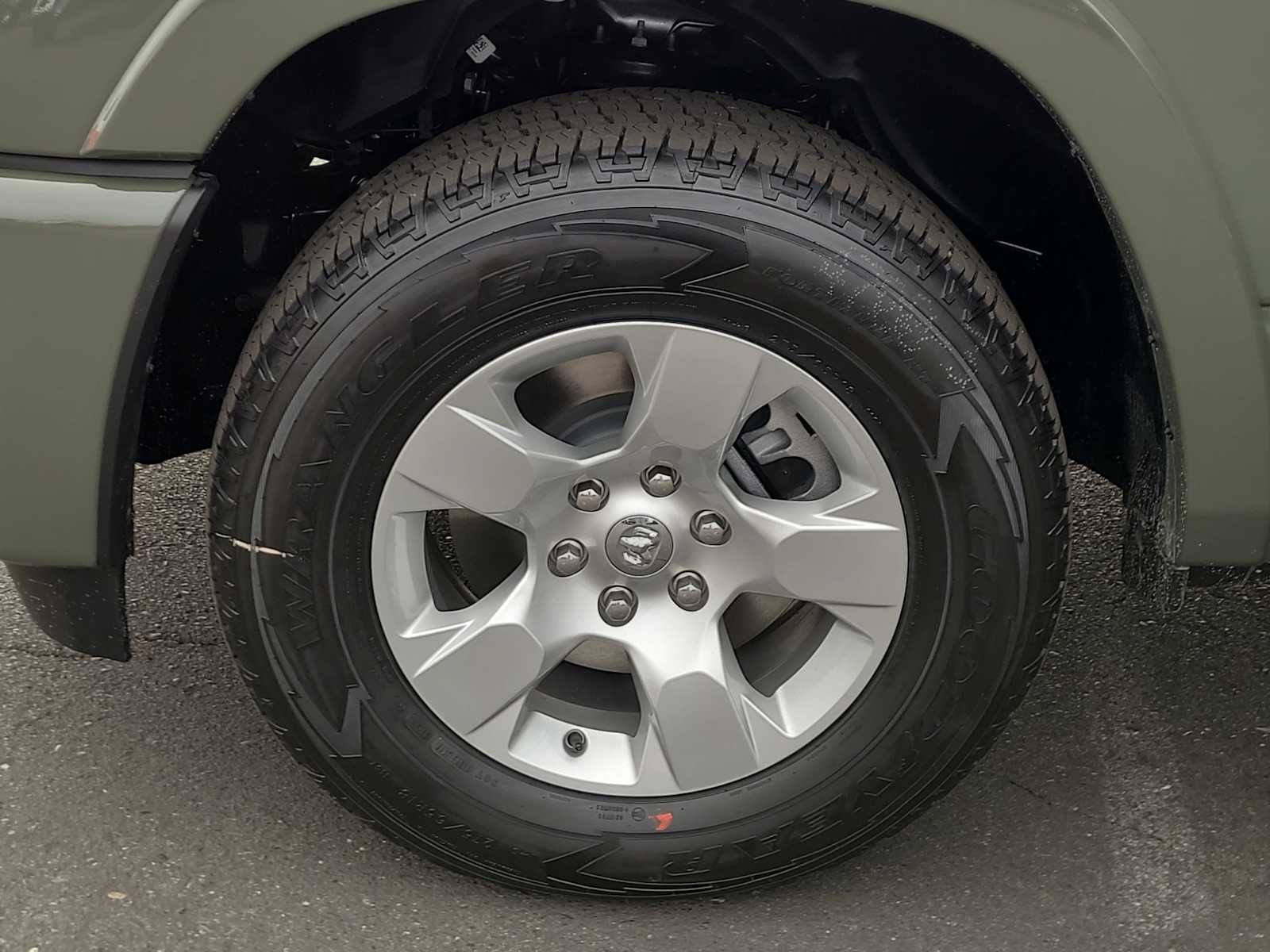 Thumbnail: 2026 RAM 1500 - 16