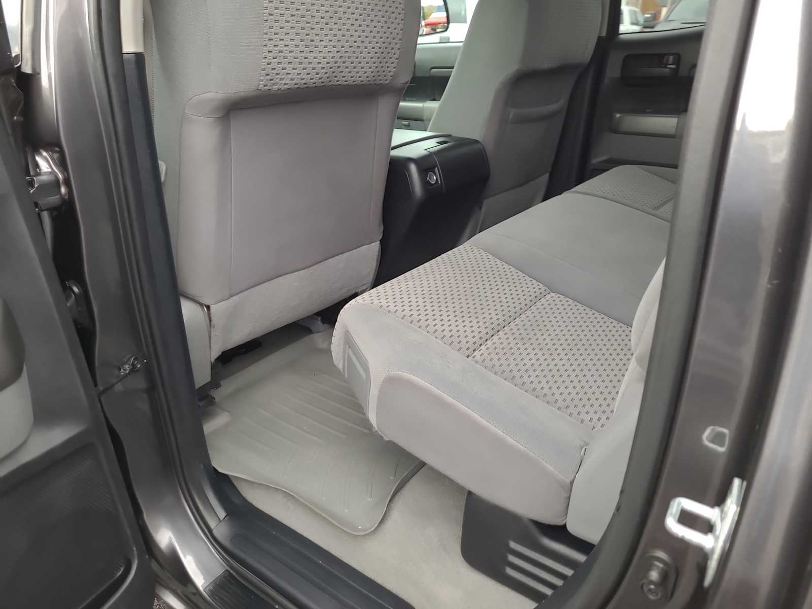 Thumbnail: 2011 Toyota Tundra - 20