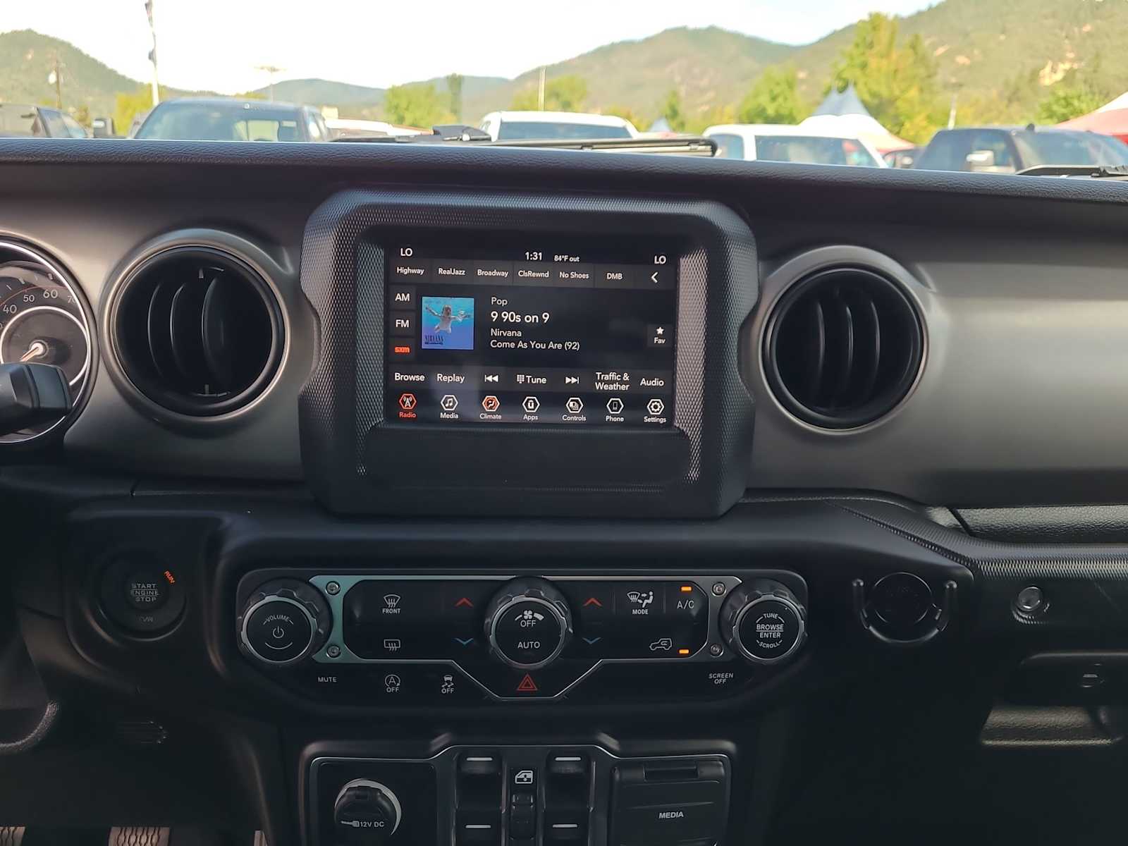 Thumbnail: 2021 Jeep Wrangler - 23