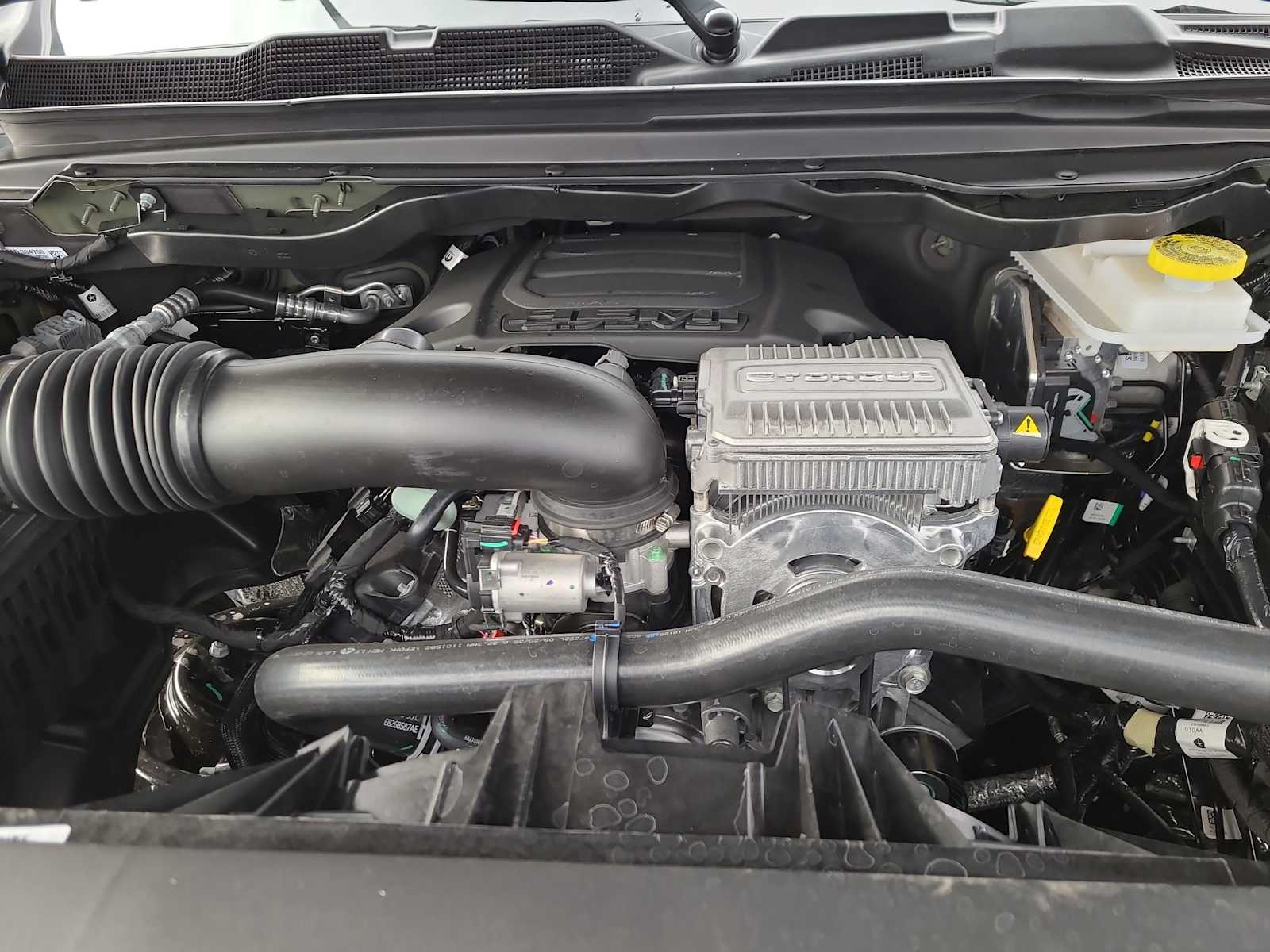 Thumbnail: 2026 RAM 1500 - 17