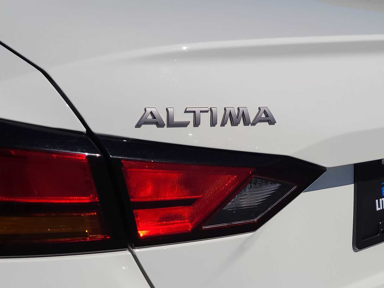 Thumbnail: 2025 Nissan Altima - 15