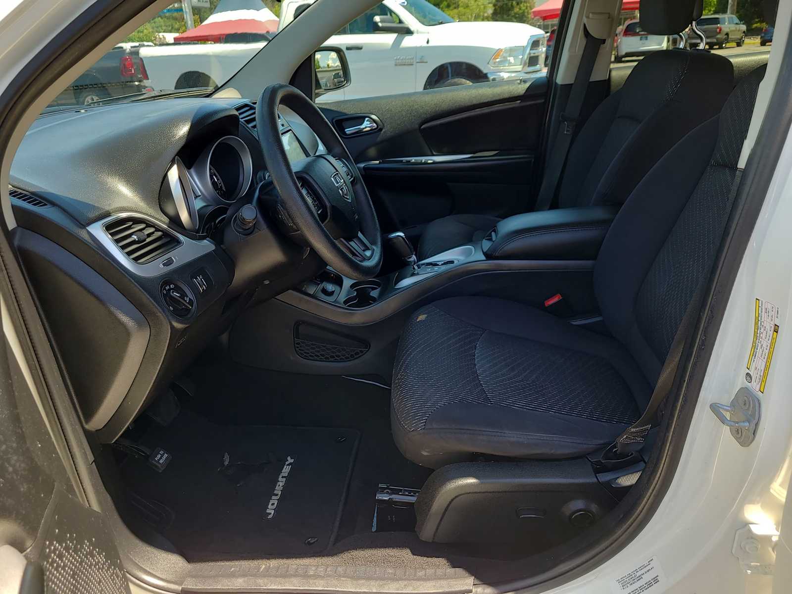 2014 Dodge Journey SXT 19